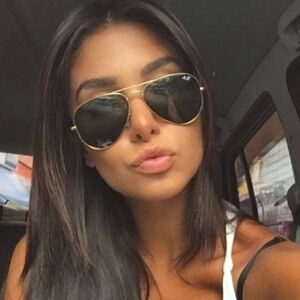 LIKE NEW Ray-Ban Aviator Green Lenses RB3025 Men /Women Sunglasses